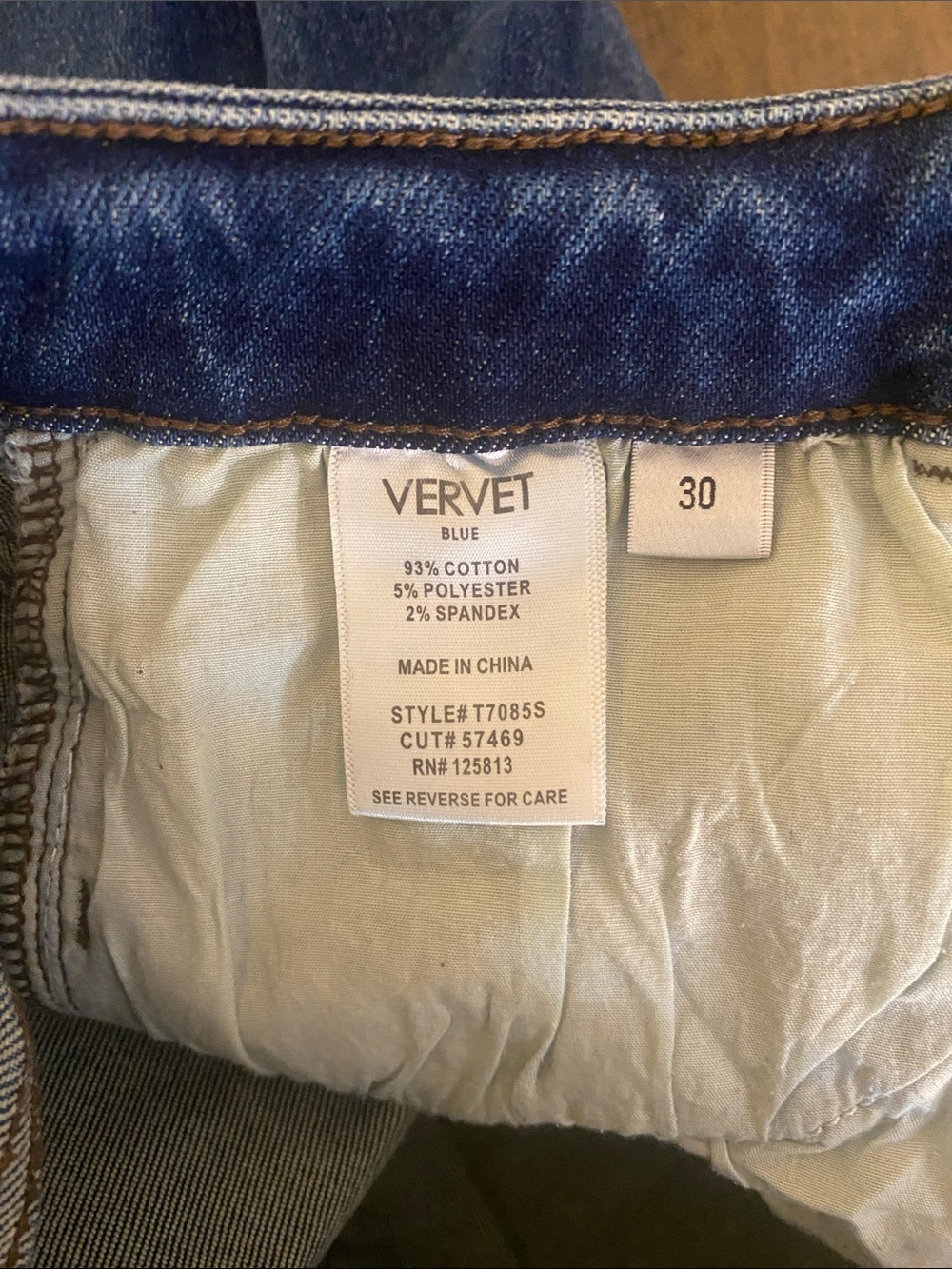 Vervet Charming and Main Women's Bootcut Jeans - Picture 5 of 6